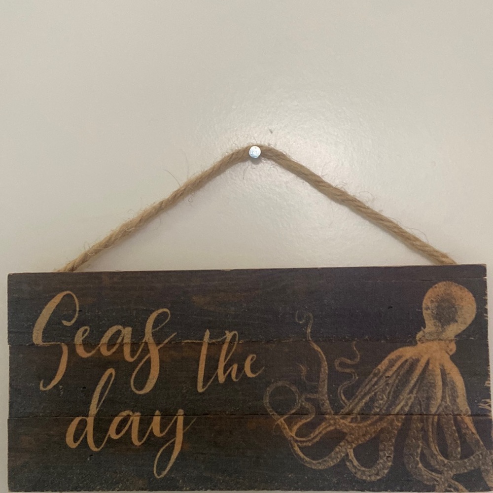 Home wall decor from coastal boutique playfully inspiring to “Seas the day” 🏖️